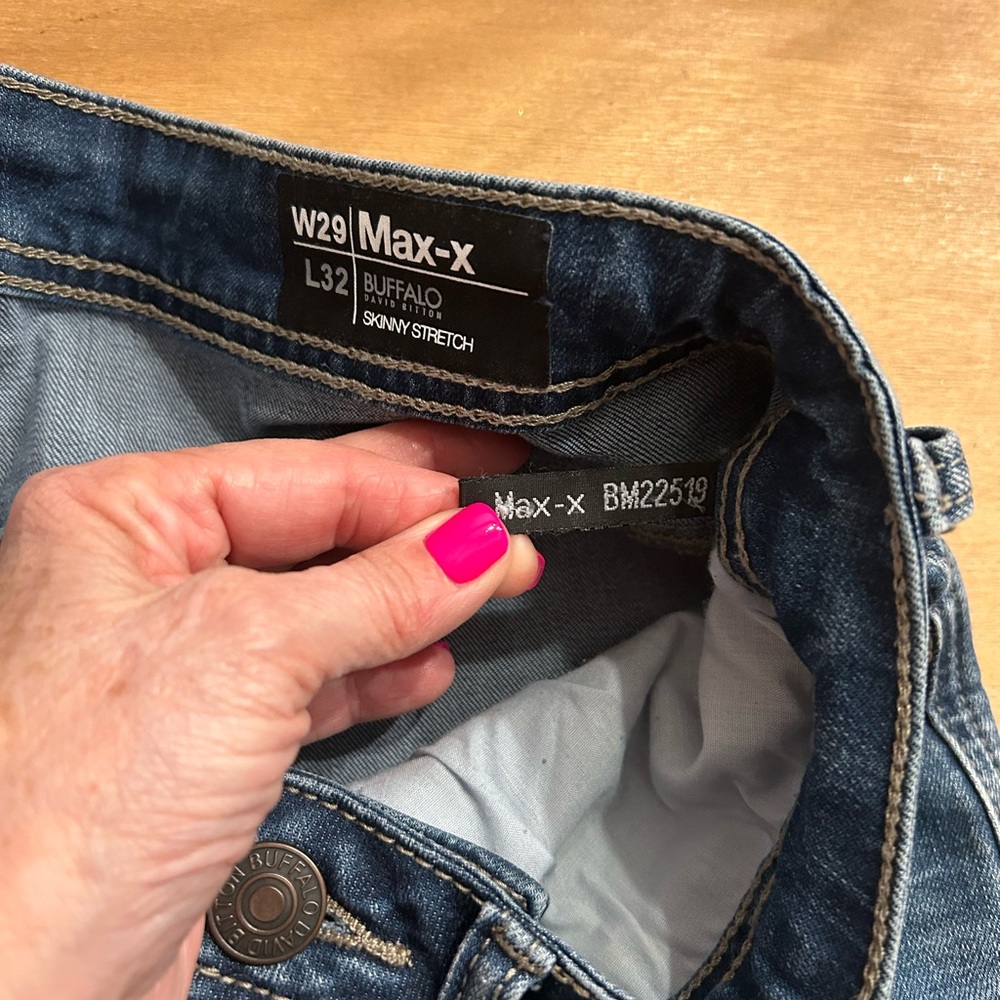 Buffalo David Bitton Men's Faded Blue Skinny Jeans. Max-x skinny - Picture 5 of 6